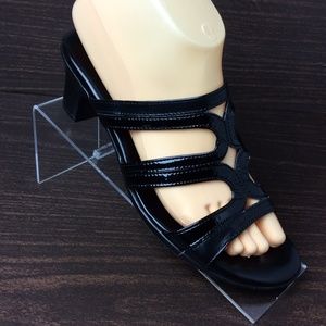 Women Shoes Size 7m Medium Sandals black